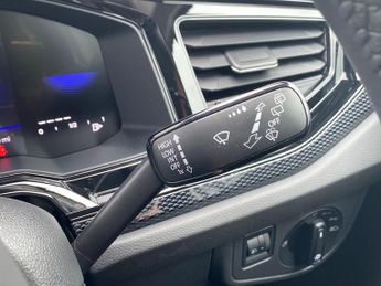 VOLKSWAGEN POLO 1.0 Tsi Match 5Dr Dsg