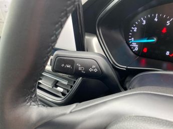 FORD FOCUS 1.0T Ecoboost Mhev Titanium Hatchback 5Dr Petrol Hybrid Dct Euro