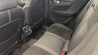VOLVO XC40 Xc40 170Kw Recharge Ultimate 69Kwh 5Dr Auto Estate