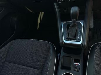 RENAULT CAPTUR 1.6 E-Tech Techno Suv 5Dr Petrol Hybrid Auto Euro 6 (S/S) (145 P