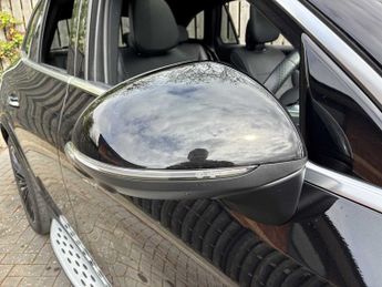 MERCEDES-BENZ GLC Glc 300 4Matic Amg Line Premium Plus 5Dr 9G-Tronic