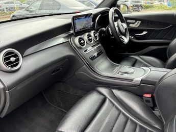 MERCEDES-BENZ GLC Glc 300D 4Matic Amg Line Premium Pls 5Dr 9G-Tronic