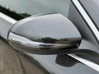 MERCEDES-BENZ EQC Eqc 400 300Kw Amg Line Edition 80Kwh 5Dr Auto