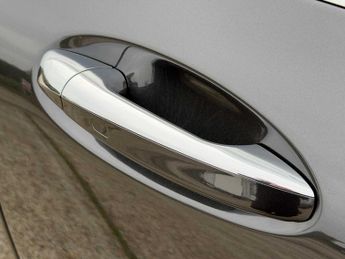 MERCEDES-BENZ EQC Eqc 400 300Kw Amg Line Edition 80Kwh 5Dr Auto