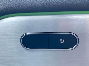 MERCEDES-BENZ EQA Eqa 250 140Kw Amg Line Premium 66.5Kwh 5Dr Auto