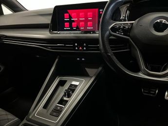 VOLKSWAGEN GOLF 2.0 Tdi R-Line Hatchback 5Dr Diesel Dsg Euro 6 (S/S) (150 Ps)