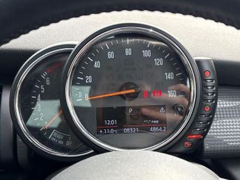 MINI HATCHBACK 1.2 One Hatchback 3Dr Petrol Auto Euro 6 (S/S) (102 Ps)