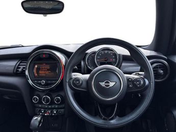 MINI HATCHBACK 1.2 One Hatchback 3Dr Petrol Auto Euro 6 (S/S) (102 Ps)