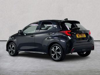 TOYOTA YARIS 1.5 Hybrid Design 5Dr Cvt