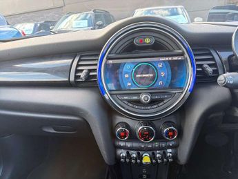 MINI HATCHBACK 135Kw Cooper S Level 3 33Kwh 3Dr Auto