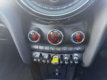 MINI HATCHBACK 135Kw Cooper S Level 3 33Kwh 3Dr Auto