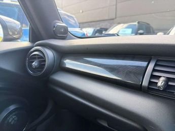 MINI HATCHBACK 135Kw Cooper S Level 3 33Kwh 3Dr Auto