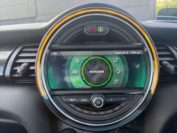 MINI HATCHBACK 135Kw Cooper S Level 3 33Kwh 3Dr Auto