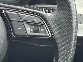 AUDI A3 40 Tfsi Quattro S Line 4Dr S Tronic