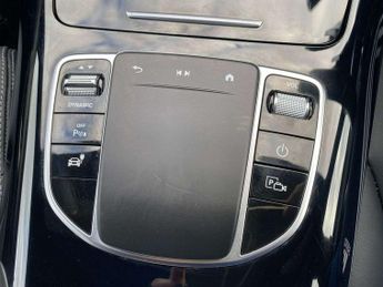 MERCEDES-BENZ EQC Eqc 400 300Kw Amg Line Edition 80Kwh 5Dr Auto