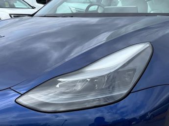 TESLA MODEL 3 (Dual Motor) Long Range Saloon 4Dr Electric Auto 4Wde (346 Ps)
