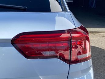 VOLKSWAGEN T-ROC 1.5 Tsi Evo United Suv 5Dr Petrol Dsg Euro 6 (S/S) (150 Ps)