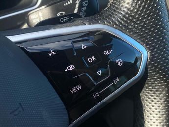 VOLKSWAGEN TIGUAN 1.5 Tsi R-Line Suv 5Dr Petrol Dsg Euro 6 (S/S) (150 Ps)