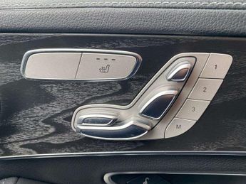 MERCEDES-BENZ C CLASS C220 Bluetec Amg Line Premium 5Dr Auto