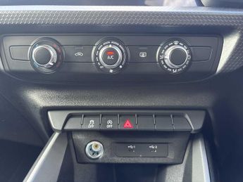 AUDI A1 25 Tfsi Sport 5Dr S Tronic