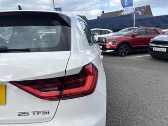 AUDI A1 25 Tfsi Sport 5Dr S Tronic