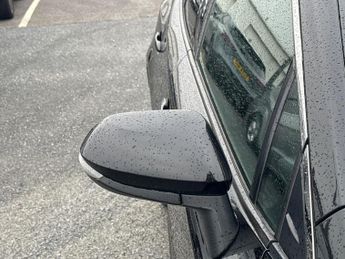 TOYOTA COROLLA 2.0 Vvt-H Excel Hatchback 5Dr Petrol Hybrid Cvt Euro 6 (S/S) (18