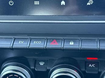 RENAULT CLIO 1.6 E-Tech Evolution Hatchback 5Dr Petrol Hybrid Auto Euro 6 (S/