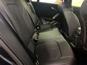 AUDI Q2 1.5 Tfsi Cod 35 Black Edition Suv 5Dr Petrol S Tronic Euro 6 (S/