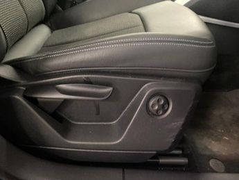 AUDI Q2 1.5 Tfsi Cod 35 Black Edition Suv 5Dr Petrol S Tronic Euro 6 (S/