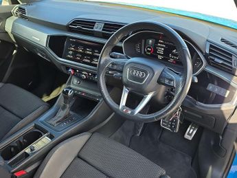 AUDI Q3 1.5 Tfsi Cod 35 S Line Suv 5Dr Petrol S Tronic Euro 6 (S/S) (150