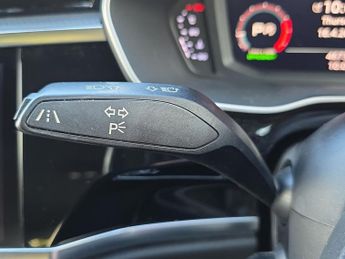 AUDI Q3 1.5 Tfsi Cod 35 S Line Suv 5Dr Petrol S Tronic Euro 6 (S/S) (150