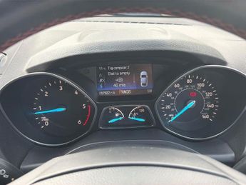 FORD KUGA 1.5 Tdci St-Line Suv 5Dr Diesel Powershift Euro 6 (S/S) (120 Ps)