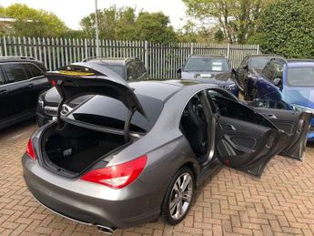 MERCEDES-BENZ CLA Cla 220D [177] Sport 4Dr Tip Auto