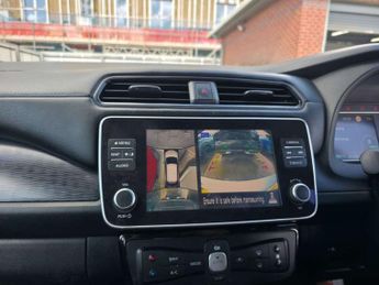 NISSAN LEAF 160Kw E+ Tekna 62Kwh 5Dr Auto