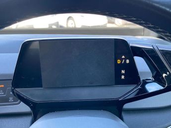 VOLKSWAGEN ID.3 Pro 58Kwh Life Hatchback 5Dr Electric Auto (145 Ps)