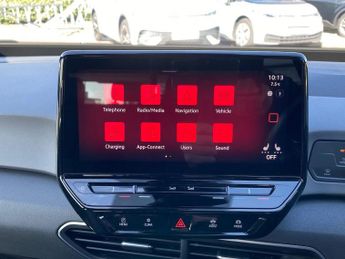 VOLKSWAGEN ID.3 Pro 58Kwh Life Hatchback 5Dr Electric Auto (145 Ps)