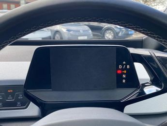VOLKSWAGEN ID.3 Pro 58Kwh Family Hatchback 5Dr Electric Auto (145 Ps)