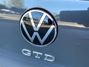 VOLKSWAGEN GOLF 2.0 Tdi 200 Gtd 5Dr Dsg