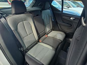 VOLVO XC40 Volvo Xc40 + B3 Mhev Auto