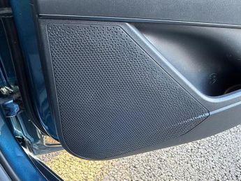 KIA NIRO Niro 150Kw 2 64Kwh 5Dr Auto Estate