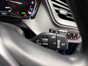 BMW 1 SERIES 118I Se 5Dr Step Auto