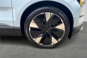 VOLVO EX30 Ex430 315Kw Twin Motor Performance Ultra 69Kwh 5Dr Auto Estate