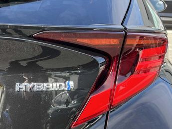 TOYOTA C-HR 1.8 Hybrid Excel 5Dr Cvt