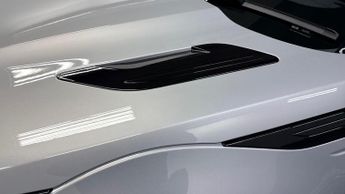 LAND ROVER RANGE ROVER EVOQUE 2.0 D200 R-Dynamic Se 5Dr Auto