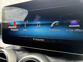 MERCEDES-BENZ C CLASS C220D Amg Line Premium 4Dr 9G-Tronic