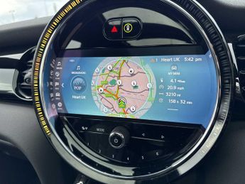 MINI HATCHBACK 135Kw Cooper S Level 3 33Kwh 3Dr Auto