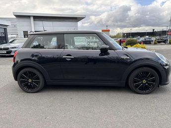 MINI HATCHBACK 135Kw Cooper S Level 3 33Kwh 3Dr Auto
