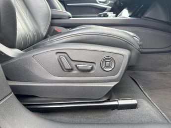 AUDI E-TRON 300Kw 55 Qtro 95Kwh Black Ed 5Dr Auto C+S [22Kwch]