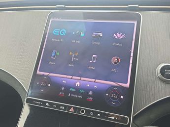 MERCEDES-BENZ EQE Eqe 300 180Kw Amg Line Premium 89Kwh 4Dr Auto