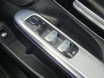 MERCEDES-BENZ EQE Eqe 300 180Kw Amg Line Premium 89Kwh 4Dr Auto